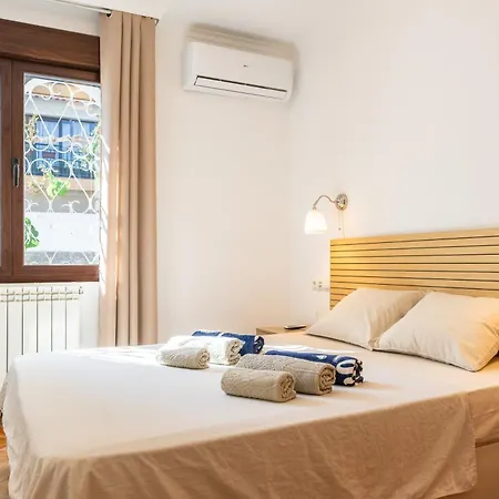 Villa Blau Mar, 5 Bedroom With Private Pool Costa Dorada 100m From The Miami Playa